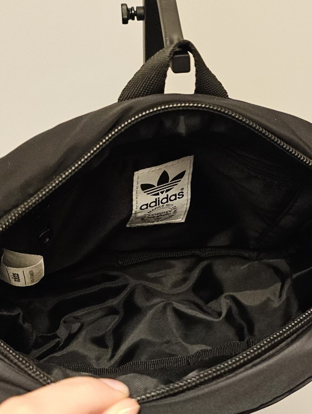 Adidas Originals Crossbody Nylon Bag - Picture 4 of 5